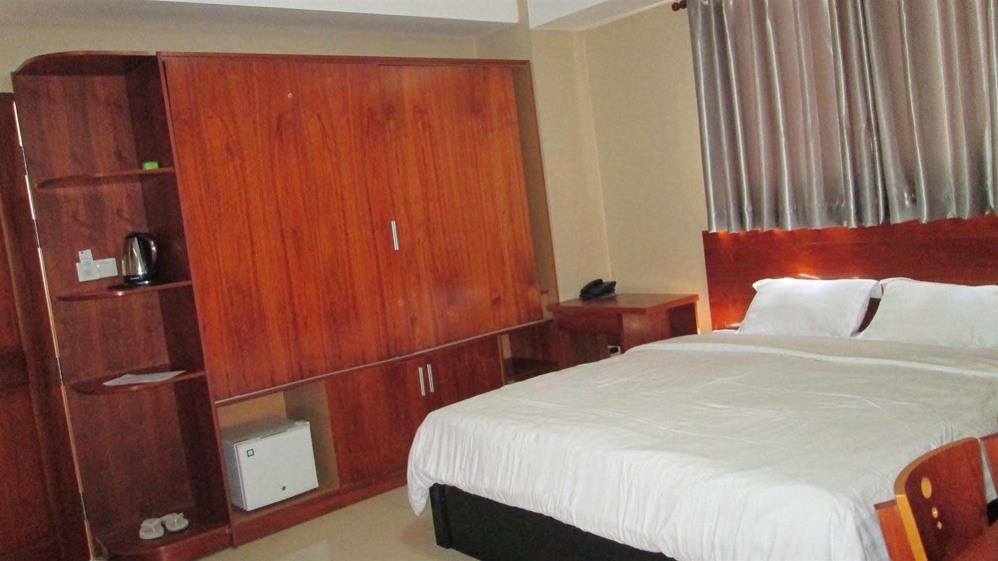 An Dong Center Hotel Chinatown Saigon Хошимін Екстер'єр фото