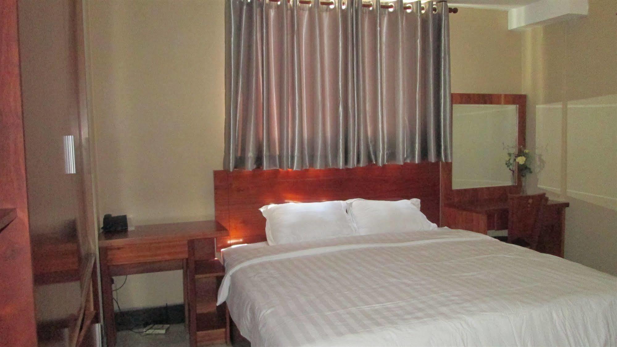 An Dong Center Hotel Chinatown Saigon Хошимін Екстер'єр фото